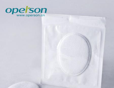 Nonwoven or Gauze Eye Pad